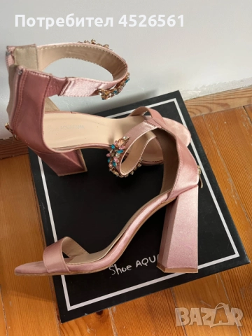 Елегантни розови сатенени сандали с бижу – истински акцент за специални поводи, снимка 3 - Сандали - 52942985