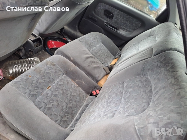 Renault Laguna 2.0i 114kc 95г, снимка 7 - Автомобили и джипове - 51934074
