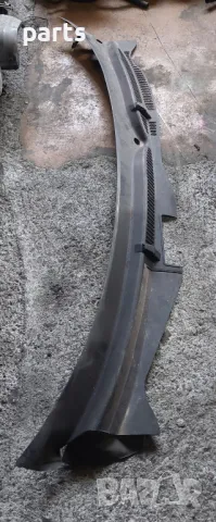 Пластмаса - Решетка Чистачки Ауди А3 8L, снимка 2 - Части - 47541806