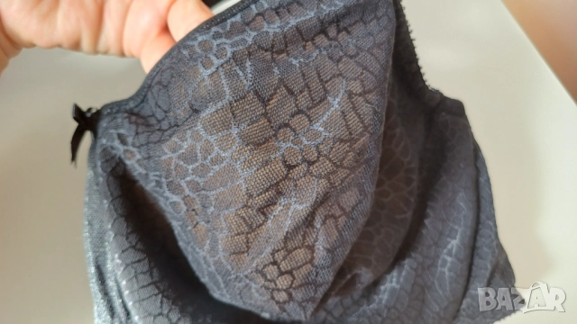 Черен сутиен Chantelle 85 F, снимка 13 - Бельо - 51854283