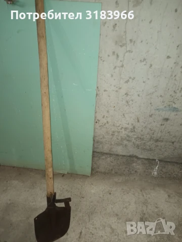 права лопата със буков сап