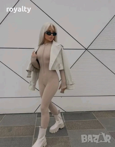 Бежов Спортен Дамски Гащеризон 