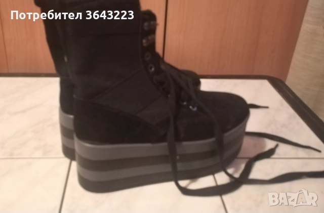 Боти на платформа, снимка 2 - Дамски боти - 52519191