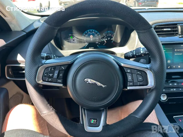Jaguar F-PACE R-Line, снимка 8 - Автомобили и джипове - 56493415