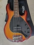 Продавам: Sterling Ray35 by Music Man – 5-струнен бас с активна електроника., снимка 2