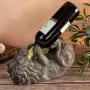 Поставка за Бутилка Вино Лъв Статуетка , снимка 1