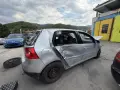 Продавам Golf5 за части, снимка 1