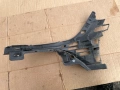 Десен Държач Предна Броня C067290911SM09 Renault Talisman 2017г 147kW, снимка 2