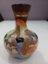 Порцеланова стара японска ваза с печат , снимка 1