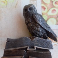 Статуетка сова с книга, снимка 3 - Други ценни предмети - 42858742