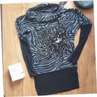 Дамска блуза размер S-М, снимка 2 - Блузи с дълъг ръкав и пуловери - 35080761