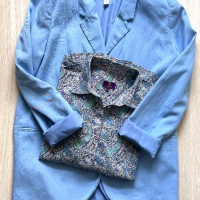 Сако в наситен син цвят H&M & дамска вталена риза Liberty London , снимка 4 - Сака - 44808829