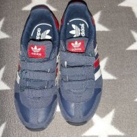 Маратонки adidas, снимка 3 - Детски маратонки - 32005786