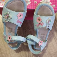 Детски маркови сандали Барби, снимка 2 - Детски сандали и чехли - 37210883