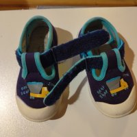 Детски пантофи, сандали, шапка и ботуши #22 и 23, снимка 2 - Детски маратонки - 42759836