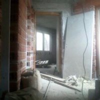 Продавам къща с двор с.Драговищица, снимка 5 - Къщи - 42023121