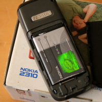 Nokia 2610 колекционерски мобилен телефон, снимка 7 - Nokia - 36394143