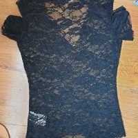 Блузка Gina Tricot размер XS, снимка 2 - Тениски - 29755085