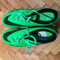 Nike футболни маратонки, снимка 1 - Маратонки - 42031996