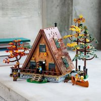 НОВО LEGO Ideas - Хижа /A-Frame Cabin/ 21338, снимка 4 - Конструктори - 44257257