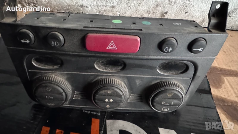 Климатичен блок / панел / табло за Alfa Romeo 147 - 52400839 / 01560513720, снимка 1