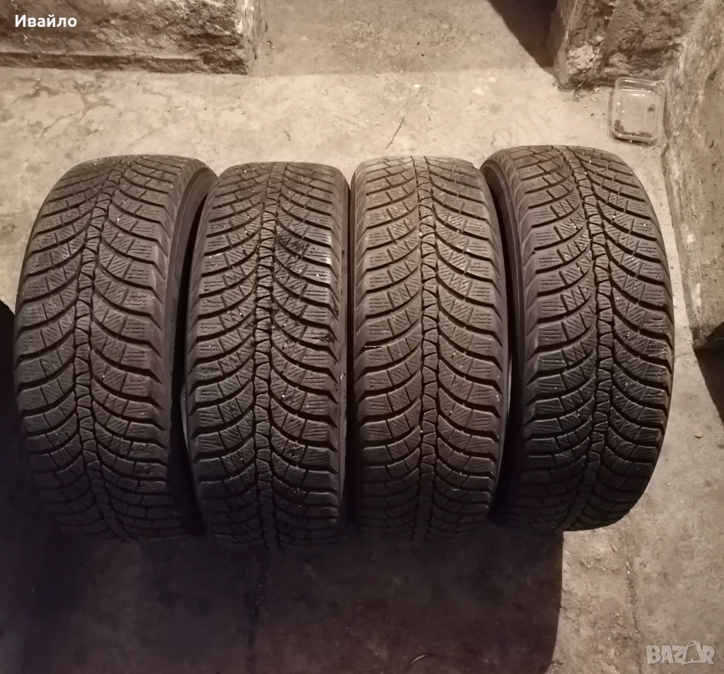 Продавам 4 броя Зимни гуми 225.55.17 на 1 сезон дот 2021 KUMHO , снимка 1
