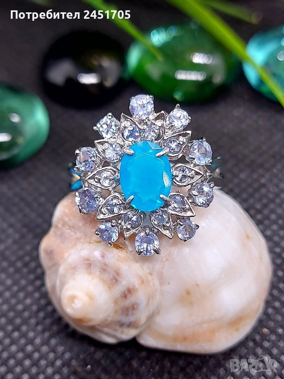 Сребърен пръстен 925 с натурални танзанити и в средата Син опал, снимка 1