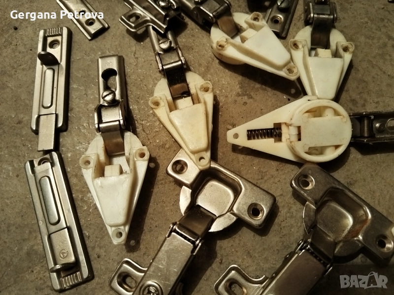 Панти, обков, колелца, резета за мебели, снимка 1