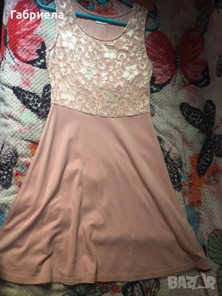 Розова рокля размер М, снимка 1