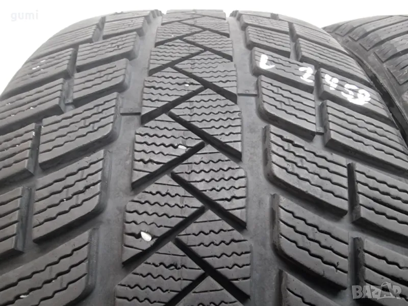 2бр зимни гуми 265/40/22 VREDESTEIN L02459 , снимка 1