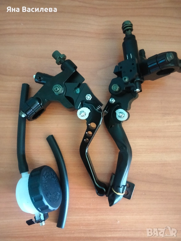 Ръчки, спирачка за мотор с казанче, снимка 1