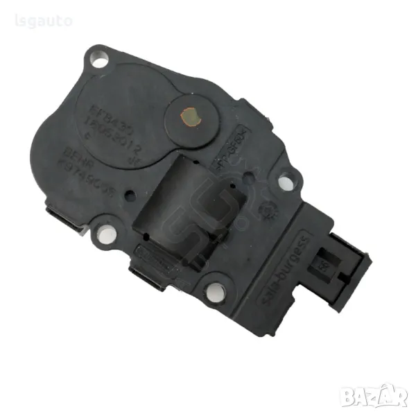 Моторче клапи парно Mercedes-Benz C-Class 204 (W/S/C) 2007-2014 ID: 144789, снимка 1