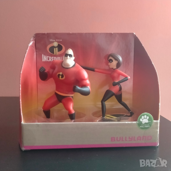 Колекционерска фигурка Bullyland MR & MRS INCREDIBLE Disney Pixar, снимка 1