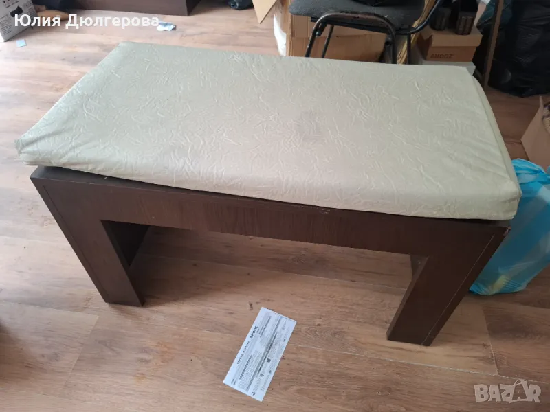 Пейка с кожена тапицерия , снимка 1