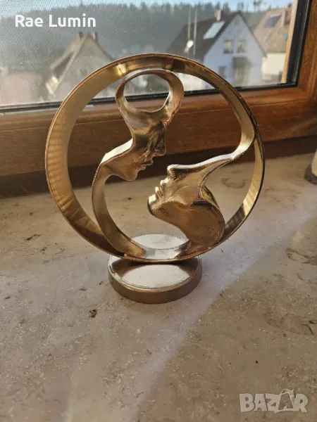 Декорация – Целувката на влюбените, снимка 1