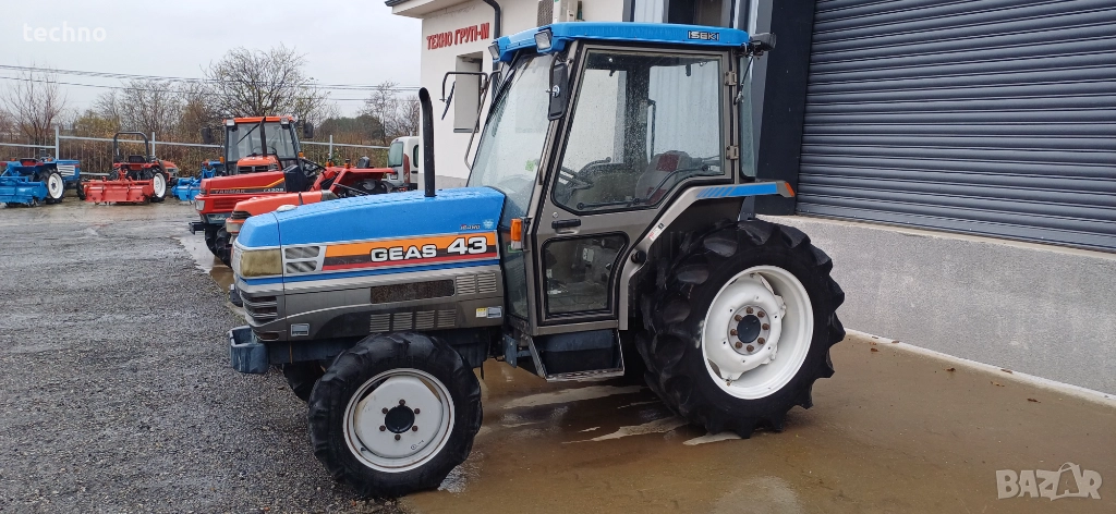 Трактор ISEKI с кабина и климатик., снимка 1