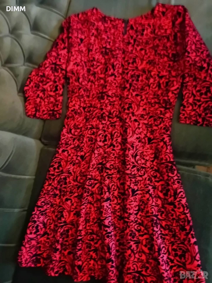 Дамска рокля М-L, снимка 1