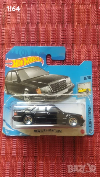 Hot Wheels Mercedes-Benz 500E, снимка 1