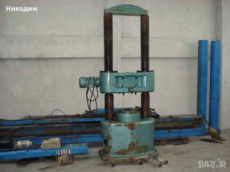 хидравлична преса 250 тона натиск, снимка 1
