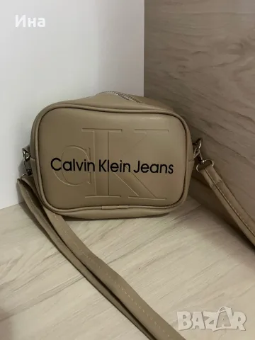 Дамска чанта Calvin Klein Jeans