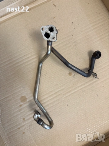 Тръби към egr-клапан Фолксваген голф 5 1.6 102 к.с vw golf, снимка 4 - Части - 53900298