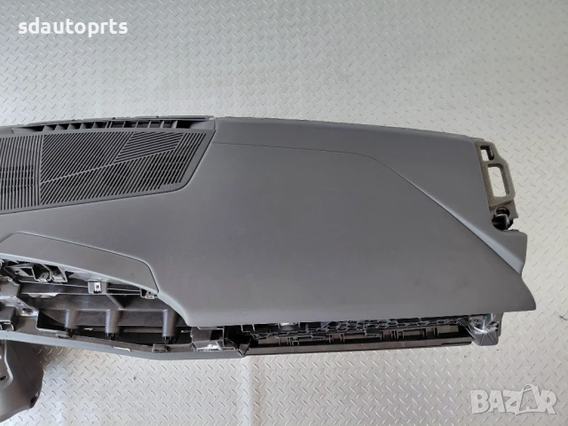 Като ново Табло BMW G60 G61 G90 G99 Черна кожа Head Up, снимка 5 - Части - 51354706