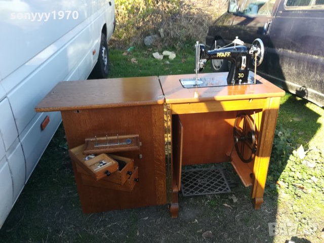 PFAFF 30-GERMANY 2011211918, снимка 12 - Шевни машини - 34872654
