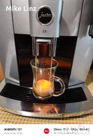 jura impressa E8 , снимка 2 - Кафемашини - 53986148