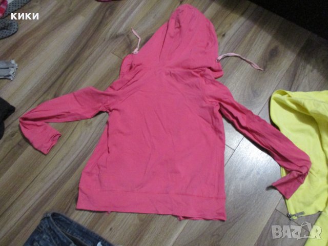 Дамски /Детски суичъри блузи Уайкики, снимка 16 - Суичъри - 34589132