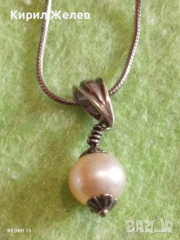 Нежно финно сребърно колие с висулка с инкростирана перла елегантен дизайн 50983, снимка 2 - Колиета, медальони, синджири - 52902535