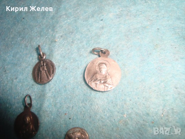 Лот 6 стари СРЕБЪРНИ и/или ПОСРЕБРЕНИ ИКОНКИ МИНИАТЮРИ ДВУСТРАННИ РЕЛЕФНИ РЕДКИ КАТОЛИЧЕСКИ 27227, снимка 12 - Антикварни и старинни предмети - 35039599