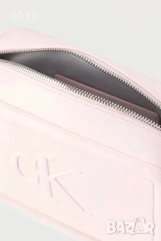 Оригинална чанта Calvin Klein , снимка 4 - Чанти - 56048726