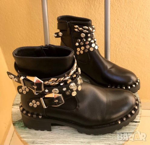 НОВИ боти с капси - 37 номер, снимка 4 - Дамски боти - 35050946