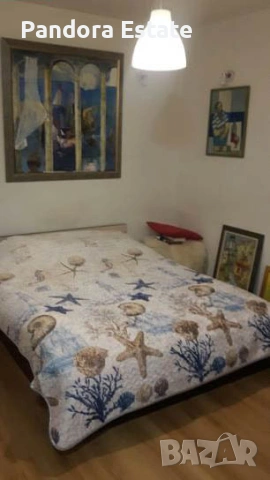 Продава двустаен апартамент в кв. Западен парк